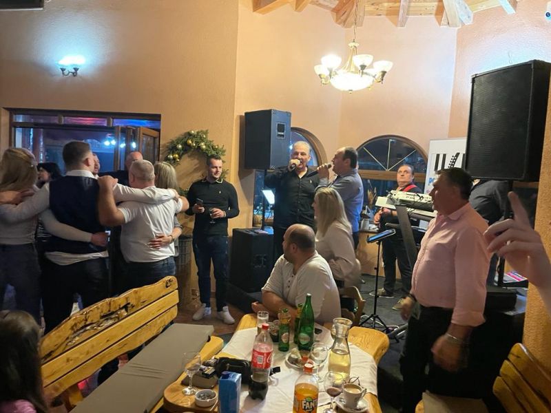 Foto: Doček Nove godine u Etno selu "Remić"